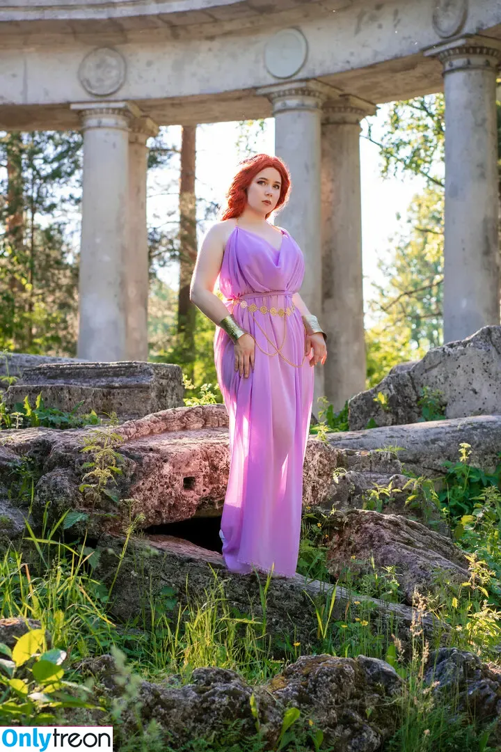 Elune Cosplay nude photo #1001 (cosplayelune / elune_cosplay)