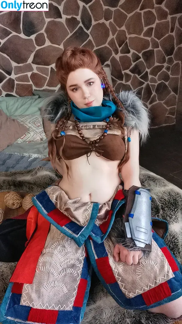 Elune Cosplay nude photo #1130 (cosplayelune / elune_cosplay)
