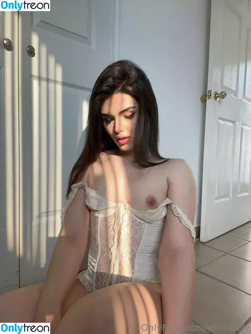 elvirarelv nude photo #0202 (Elvira)
