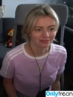 Elyse Willems / elysewillems nude photo #0277