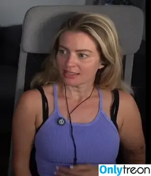 Elyse Willems / elysewillems nude photo #0291