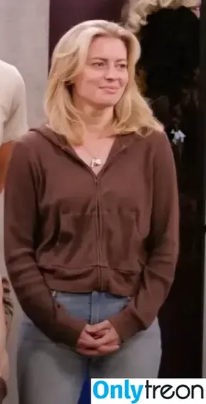 Elyse Willems / elysewillems nude photo #0297