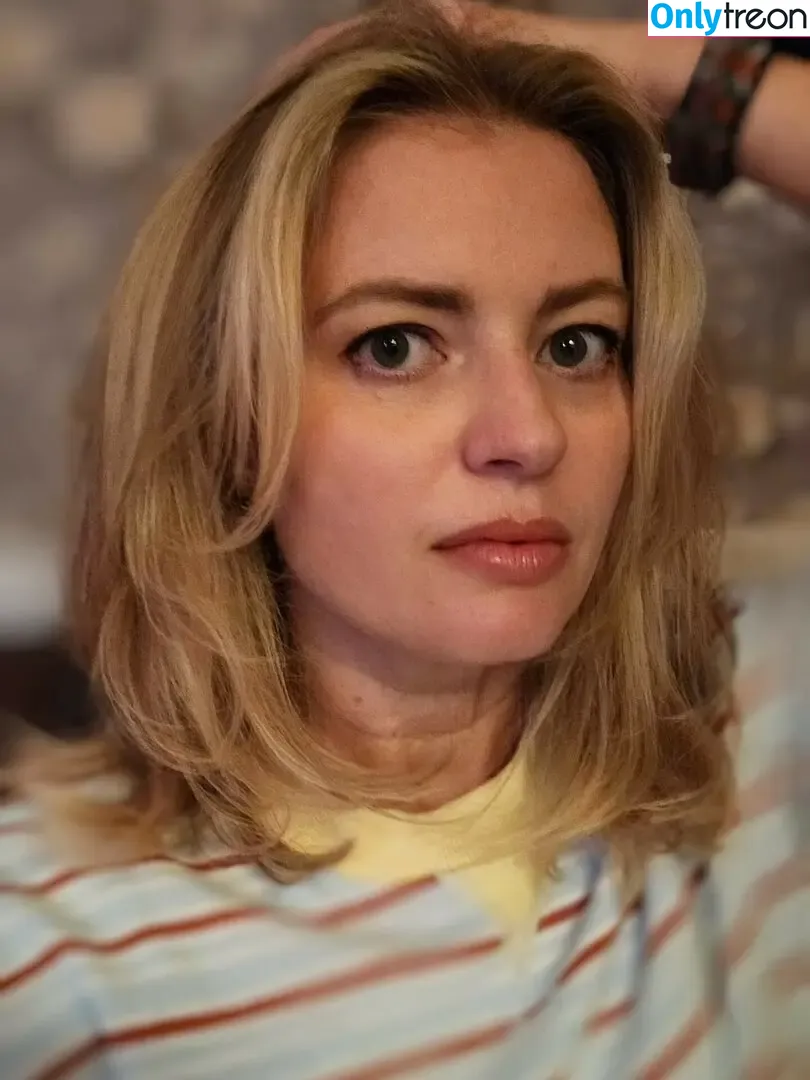 Elyse Willems nude photo #0294 (elysewillems)