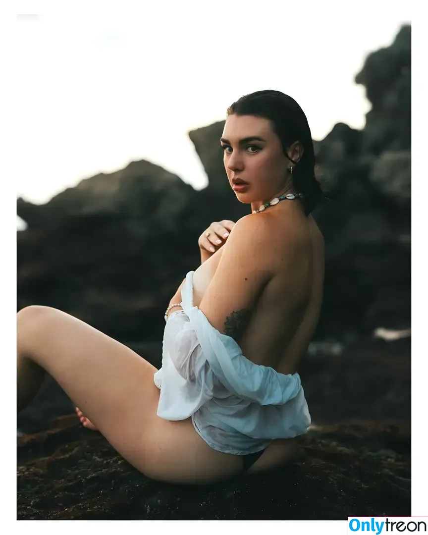 elysecamille nude photo #0042 (elysecamilleofficial)