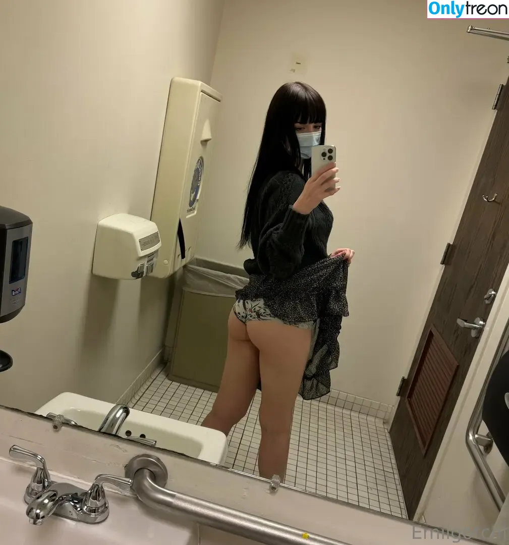 Emiigotchi nude photo #0241 (Emiigotchi)