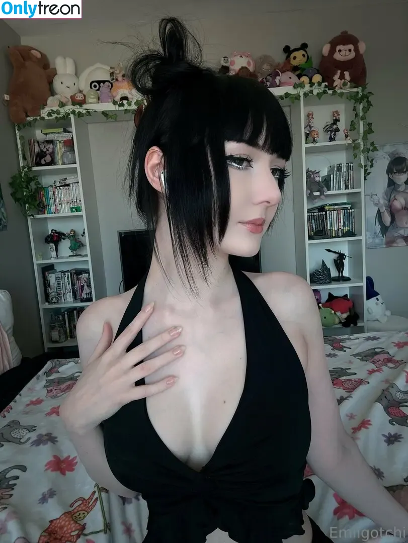 Emiigotchi nude photo #0387 (Emiigotchi)