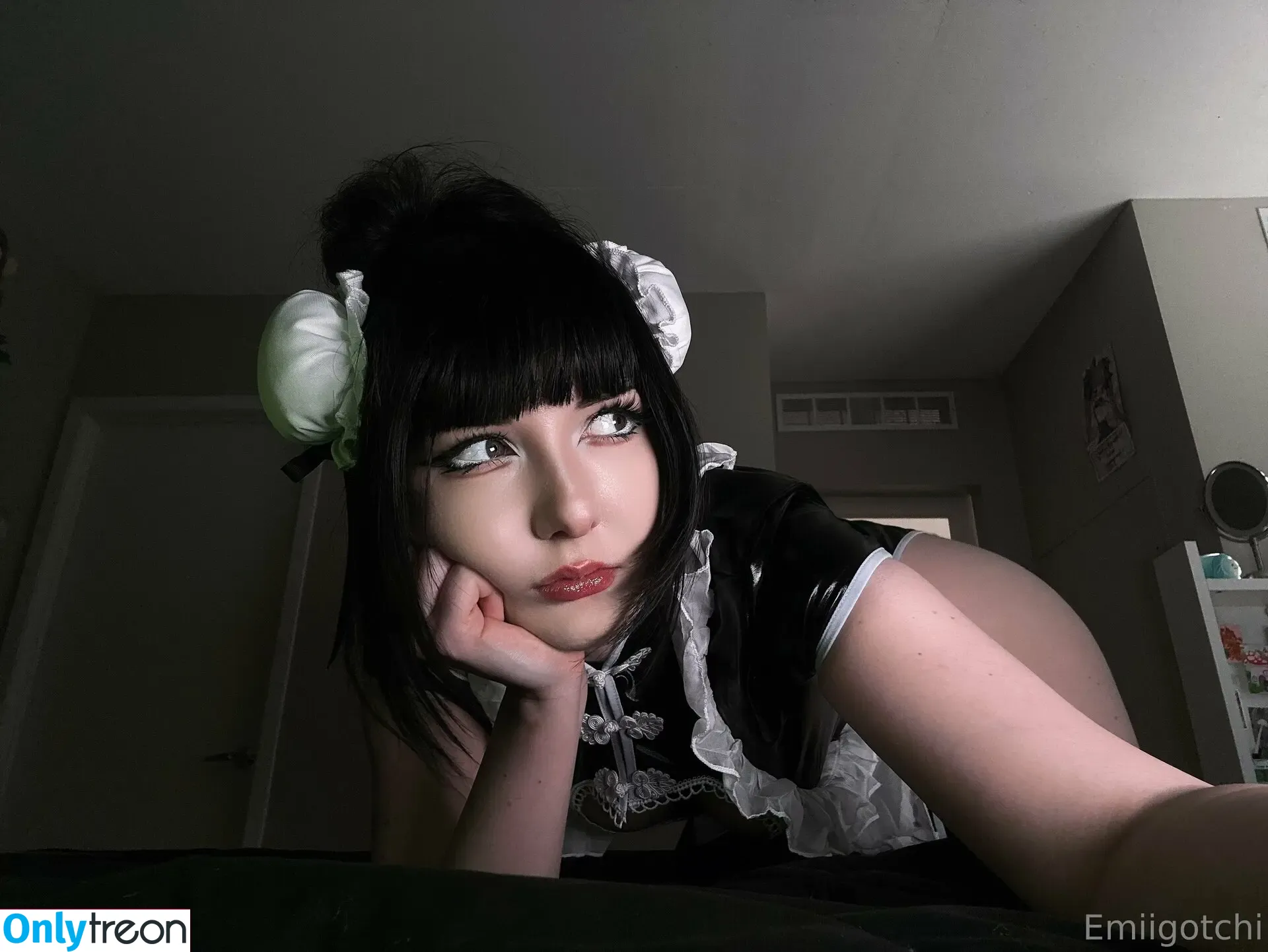 Emiigotchi nude photo #0415 (Emiigotchi)