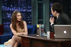 Emilia Clarke / clarkeyxo / emilia_clarke / emiliaclarke nude photo #0098