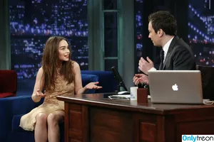 Emilia Clarke / clarkeyxo / emilia_clarke / emiliaclarke nude photo #0100