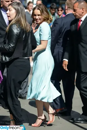 Emilia Clarke / clarkeyxo / emilia_clarke / emiliaclarke nude photo #0184