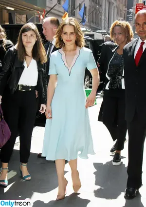 Emilia Clarke / clarkeyxo / emilia_clarke / emiliaclarke nude photo #0220