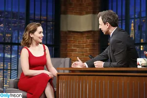 Emilia Clarke / clarkeyxo / emilia_clarke / emiliaclarke nude photo #0319