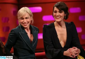 Emilia Clarke / clarkeyxo / emilia_clarke / emiliaclarke nude photo #0331