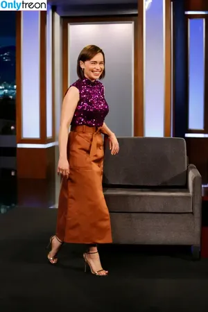 Emilia Clarke / clarkeyxo / emilia_clarke / emiliaclarke nude photo #0434