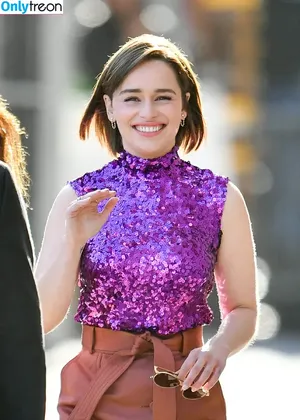 Emilia Clarke / clarkeyxo / emilia_clarke / emiliaclarke nude photo #0448