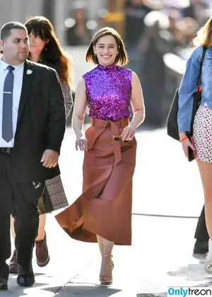 Emilia Clarke / clarkeyxo / emilia_clarke / emiliaclarke nude photo #0467