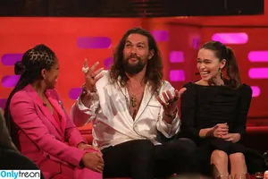 Emilia Clarke / clarkeyxo / emilia_clarke / emiliaclarke nude photo #0493