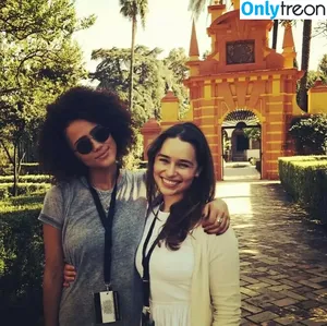 Emilia Clarke / clarkeyxo / emilia_clarke / emiliaclarke nude photo #0548