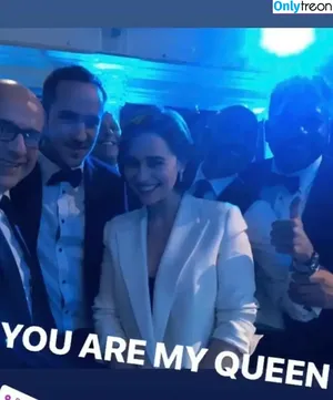 Emilia Clarke / clarkeyxo / emilia_clarke / emiliaclarke nude photo #0561