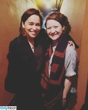 Emilia Clarke / clarkeyxo / emilia_clarke / emiliaclarke nude photo #0562