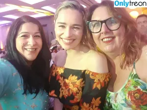 Emilia Clarke / clarkeyxo / emilia_clarke / emiliaclarke nude photo #0573