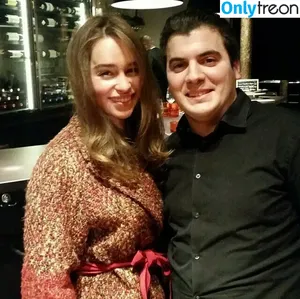Emilia Clarke / clarkeyxo / emilia_clarke / emiliaclarke nude photo #0617