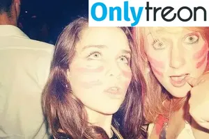 Emilia Clarke / clarkeyxo / emilia_clarke / emiliaclarke nude photo #0681