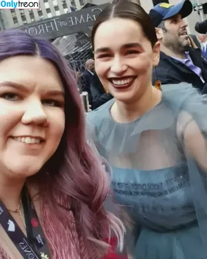 Emilia Clarke / clarkeyxo / emilia_clarke / emiliaclarke nude photo #0698