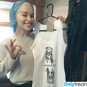 Emilia Clarke / clarkeyxo / emilia_clarke / emiliaclarke nude photo #0700