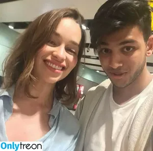 Emilia Clarke / clarkeyxo / emilia_clarke / emiliaclarke nude photo #0834