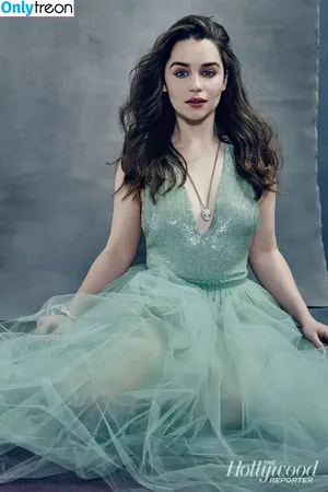 Emilia Clarke / clarkeyxo / emilia_clarke / emiliaclarke nude photo #0885