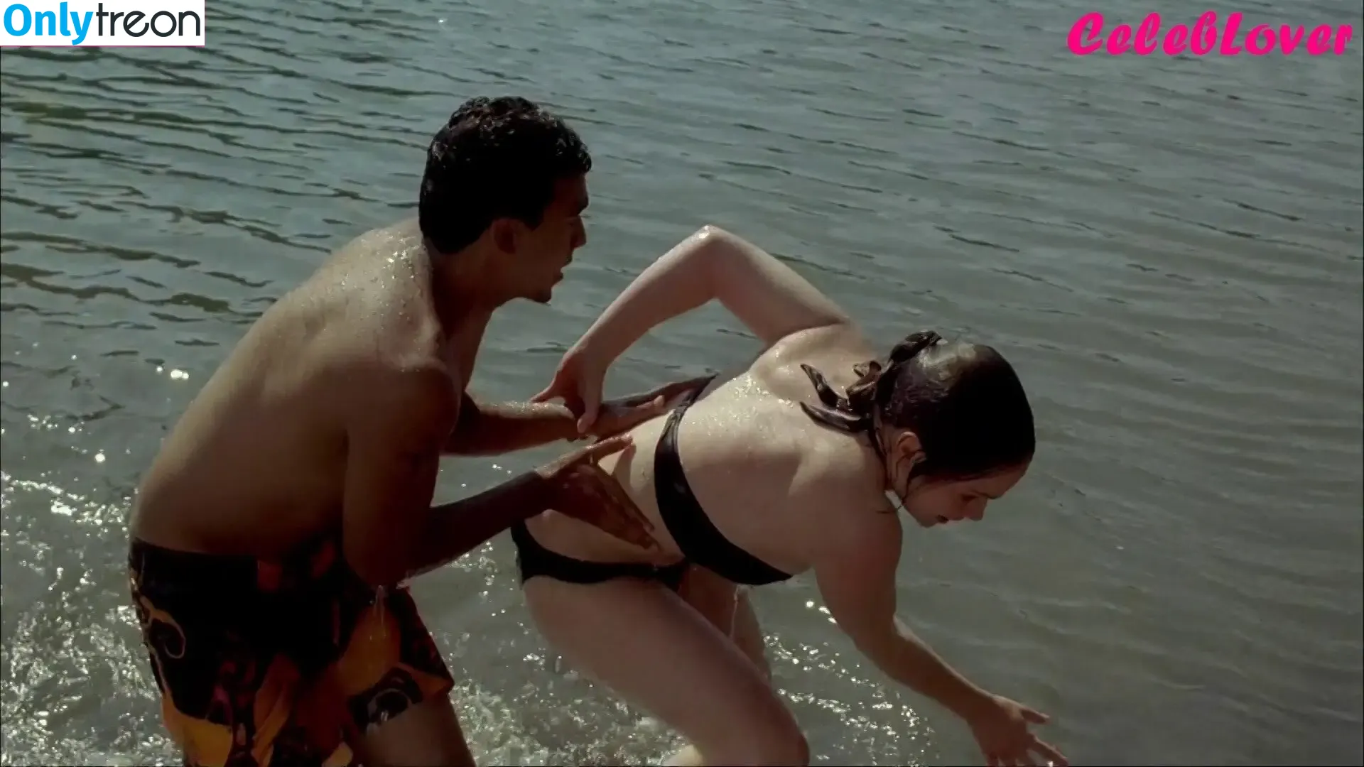 Emilia Clarke nude photo #0004 (clarkeyxo / emilia_clarke / emiliaclarke)