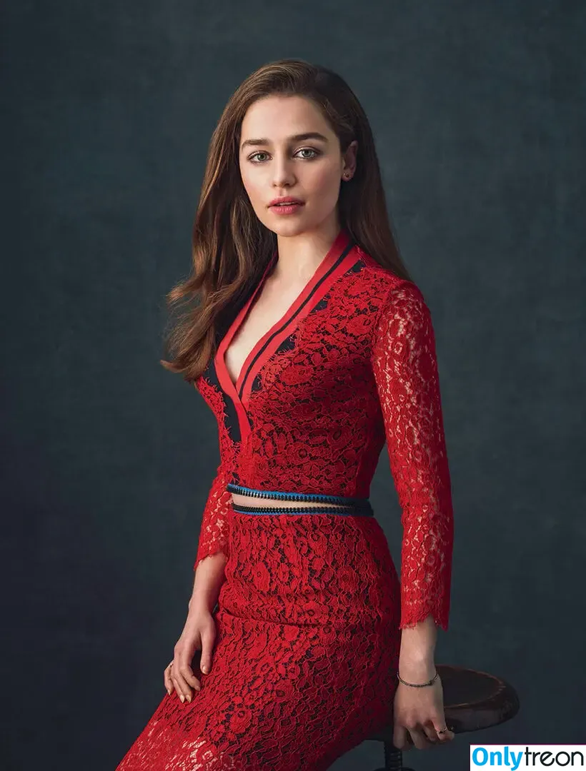 Emilia Clarke nude photo #0070 (clarkeyxo / emilia_clarke / emiliaclarke)