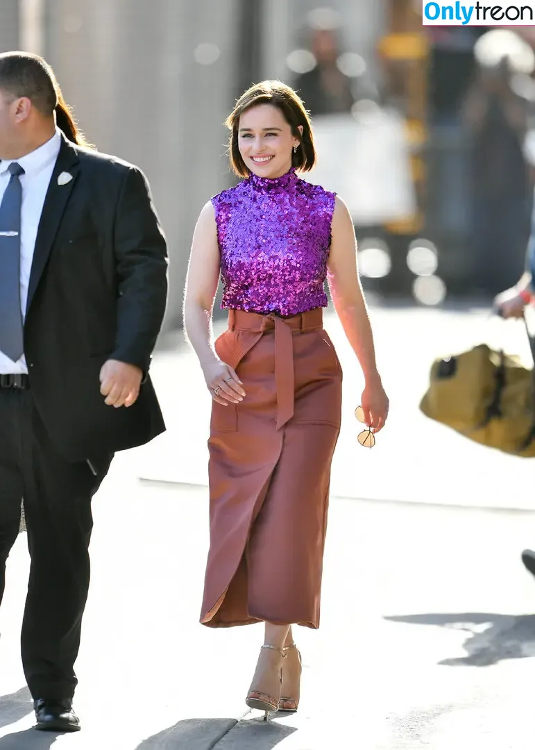 Emilia Clarke nude photo #0473 (clarkeyxo / emilia_clarke / emiliaclarke)