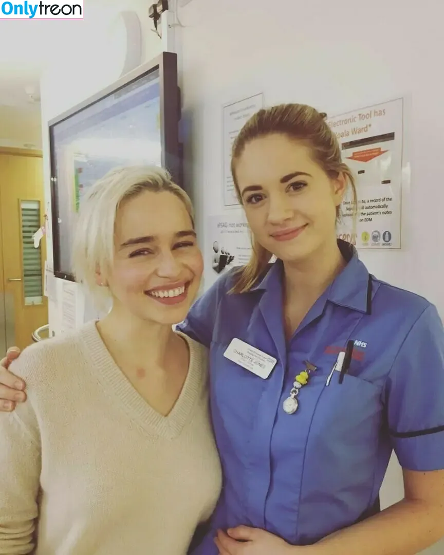 Emilia Clarke nude photo #0628 (clarkeyxo / emilia_clarke / emiliaclarke)