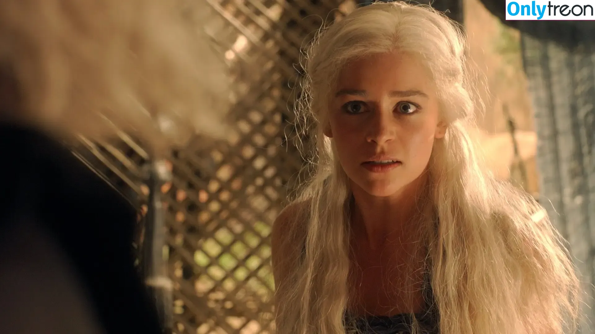 Emilia Clarke nude photo #0967 (clarkeyxo / emilia_clarke / emiliaclarke)