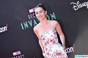 Emilia Clarke / clarkeyxo / emilia_clarke / emiliaclarke nude photo #1041