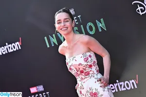 Emilia Clarke / clarkeyxo / emilia_clarke / emiliaclarke nude photo #1043