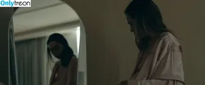 Emilia Clarke / clarkeyxo / emilia_clarke / emiliaclarke nude photo #1068