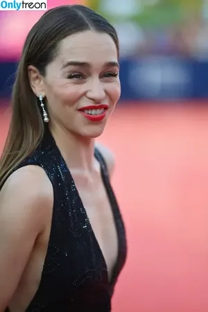 Emilia Clarke / clarkeyxo / emilia_clarke / emiliaclarke nude photo #1150
