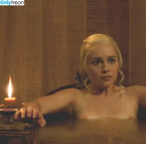 Emilia Clarke / clarkeyxo / emilia_clarke / emiliaclarke nude photo #1180