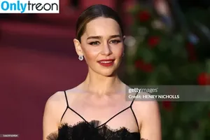 Emilia Clarke / clarkeyxo / emilia_clarke / emiliaclarke nude photo #1214