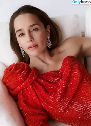 Emilia Clarke / clarkeyxo / emilia_clarke / emiliaclarke nude photo #1389