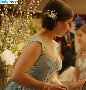 Emilia Clarke / clarkeyxo / emilia_clarke / emiliaclarke nude photo #1426