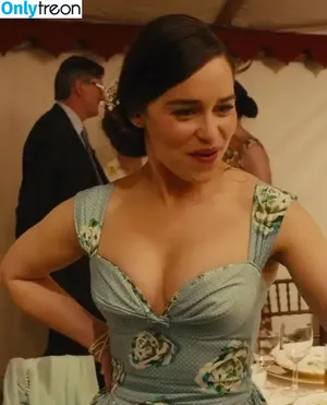 Emilia Clarke / clarkeyxo / emilia_clarke / emiliaclarke nude photo #1428