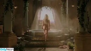 Emilia Clarke / clarkeyxo / emilia_clarke / emiliaclarke nude photo #1473