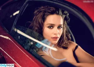 Emilia Clarke / clarkeyxo / emilia_clarke / emiliaclarke nude photo #1527