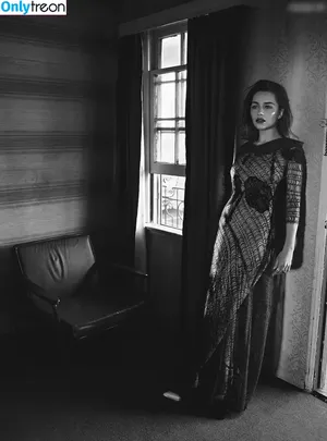 Emilia Clarke / clarkeyxo / emilia_clarke / emiliaclarke nude photo #1540