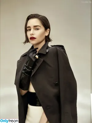 Emilia Clarke / clarkeyxo / emilia_clarke / emiliaclarke nude photo #1569