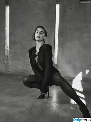 Emilia Clarke / clarkeyxo / emilia_clarke / emiliaclarke nude photo #1570